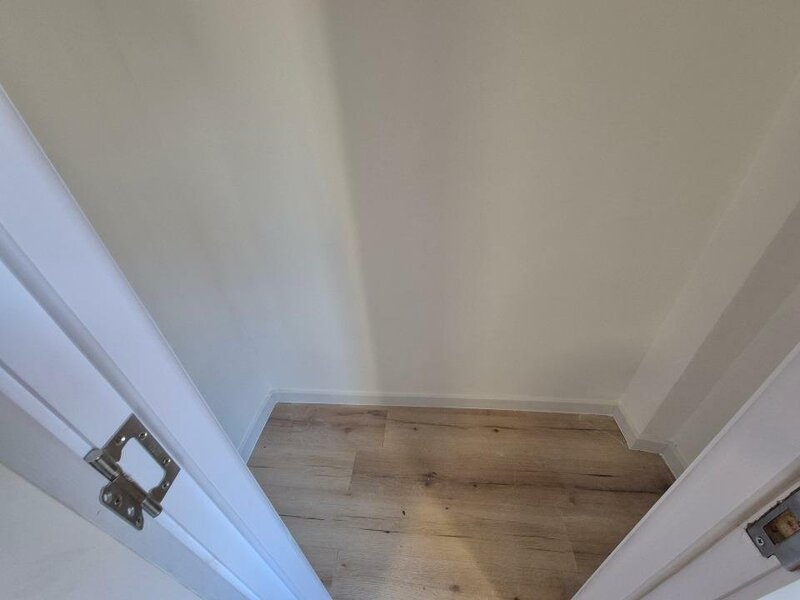 Mosilor, stradal, Eminescu, Titu Maiorescu, 6 minute metrou Obor